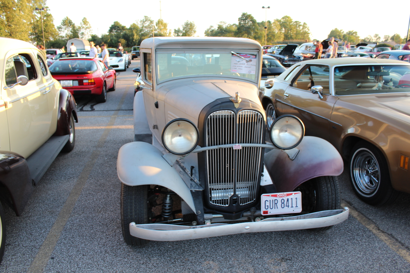 Illustration for article titled Solon, Ohio Tuesday Night Cruise-in photo dumpÂ